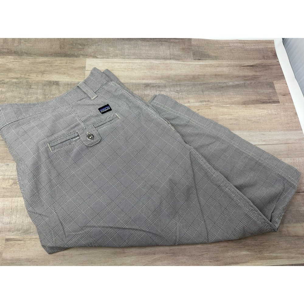 Patagonia Shorts Men's Size 40 ~‎ 12" Inseam Stretch Pockets Houndstooth Print
